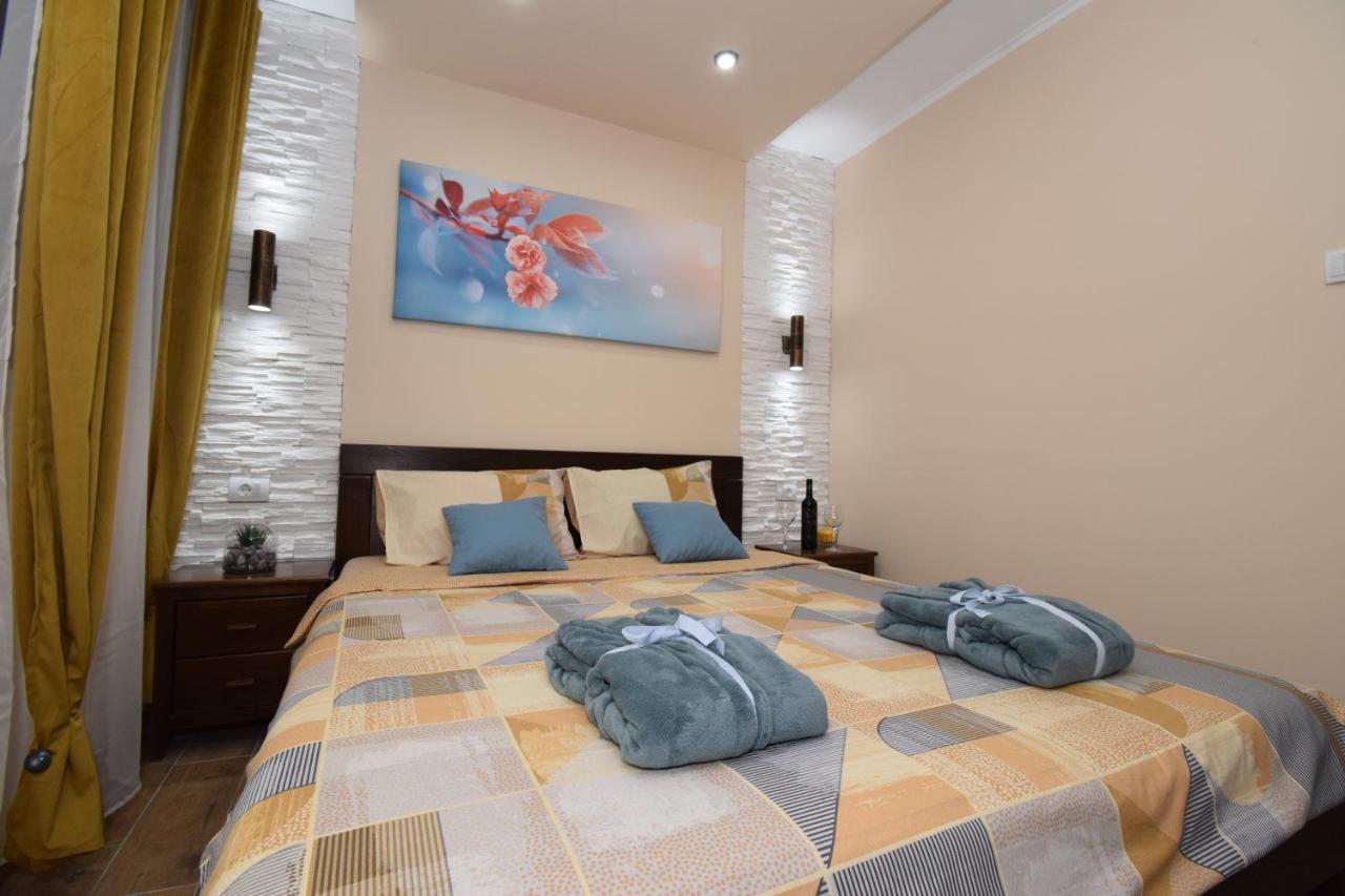 Apartments Wolf Belgrado Exterior foto