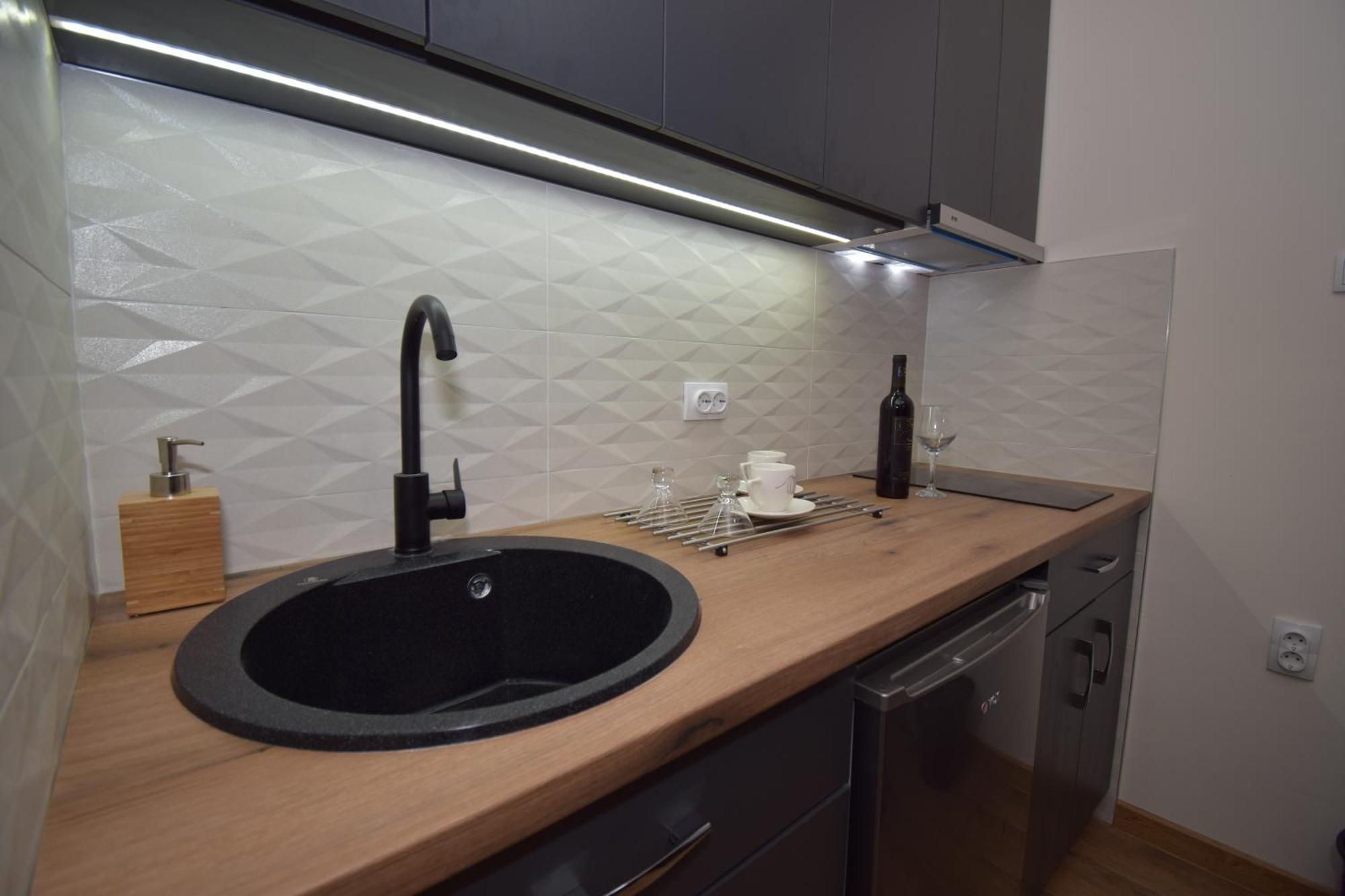Apartments Wolf Belgrado Exterior foto